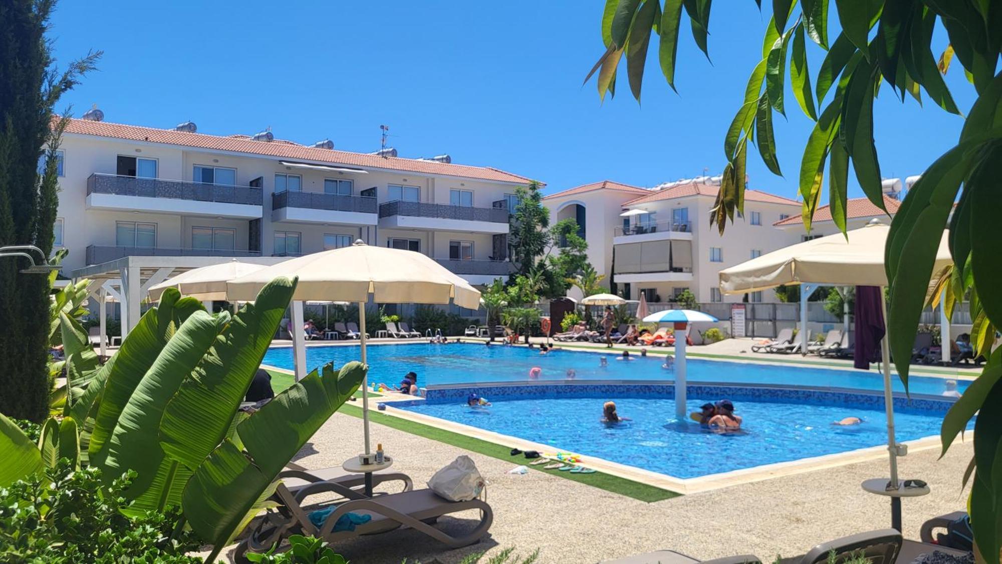 Mythical Sands Resort - Hana Paralimni Quarto foto